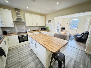 Photo 9- click for photo gallery